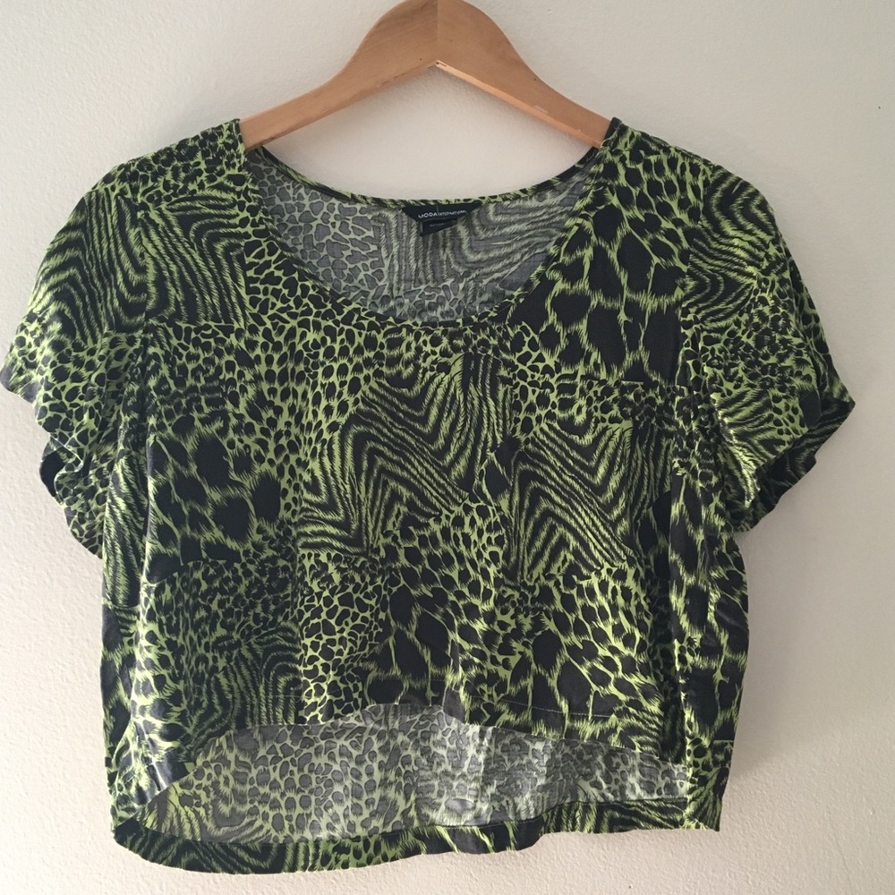 Moda International Crop Top